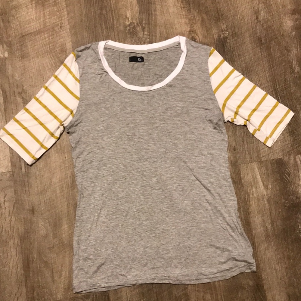 Ampersand Avenue Top size Medium